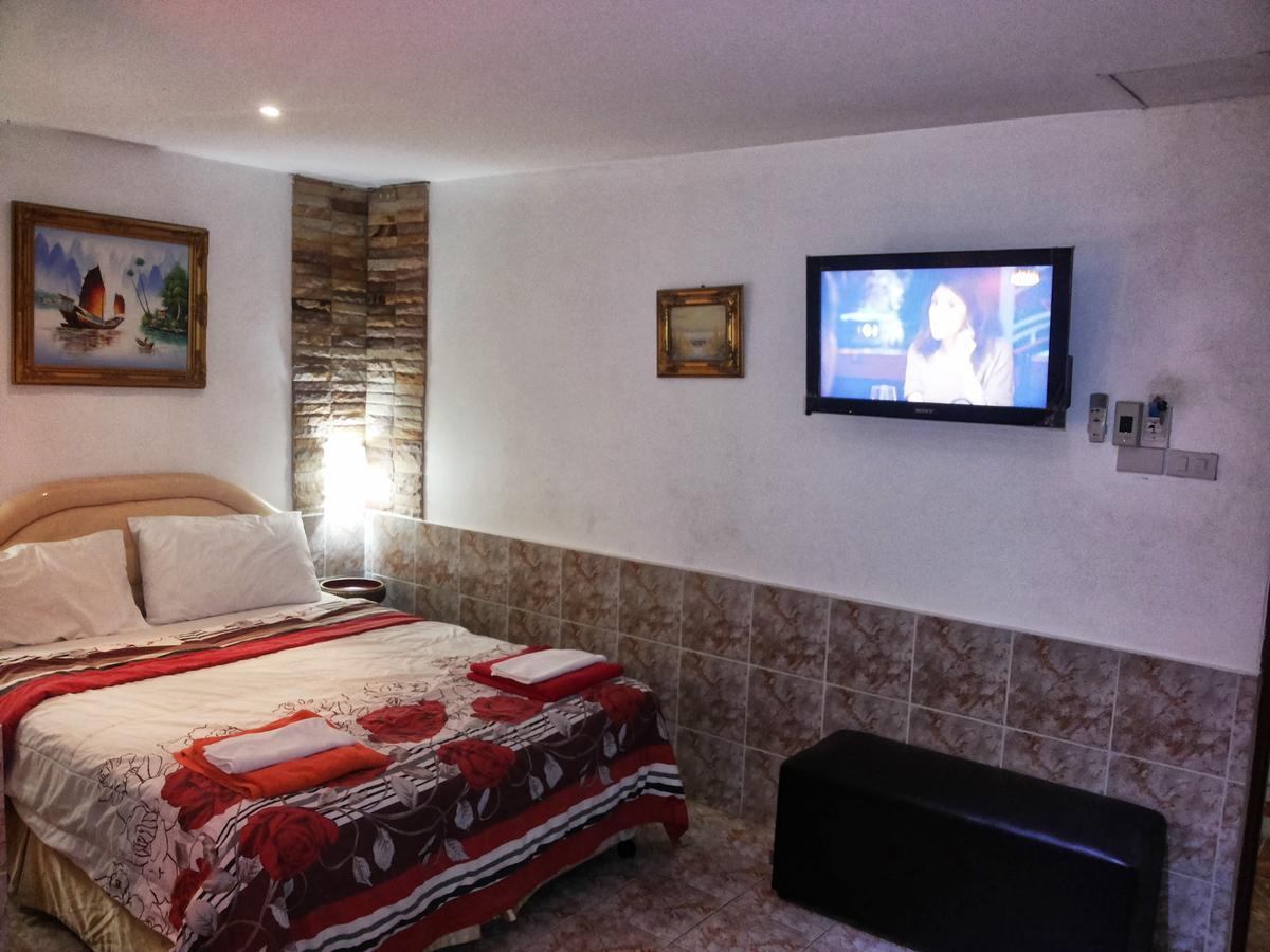 Jasmin Guest House Pattaya Exterior foto